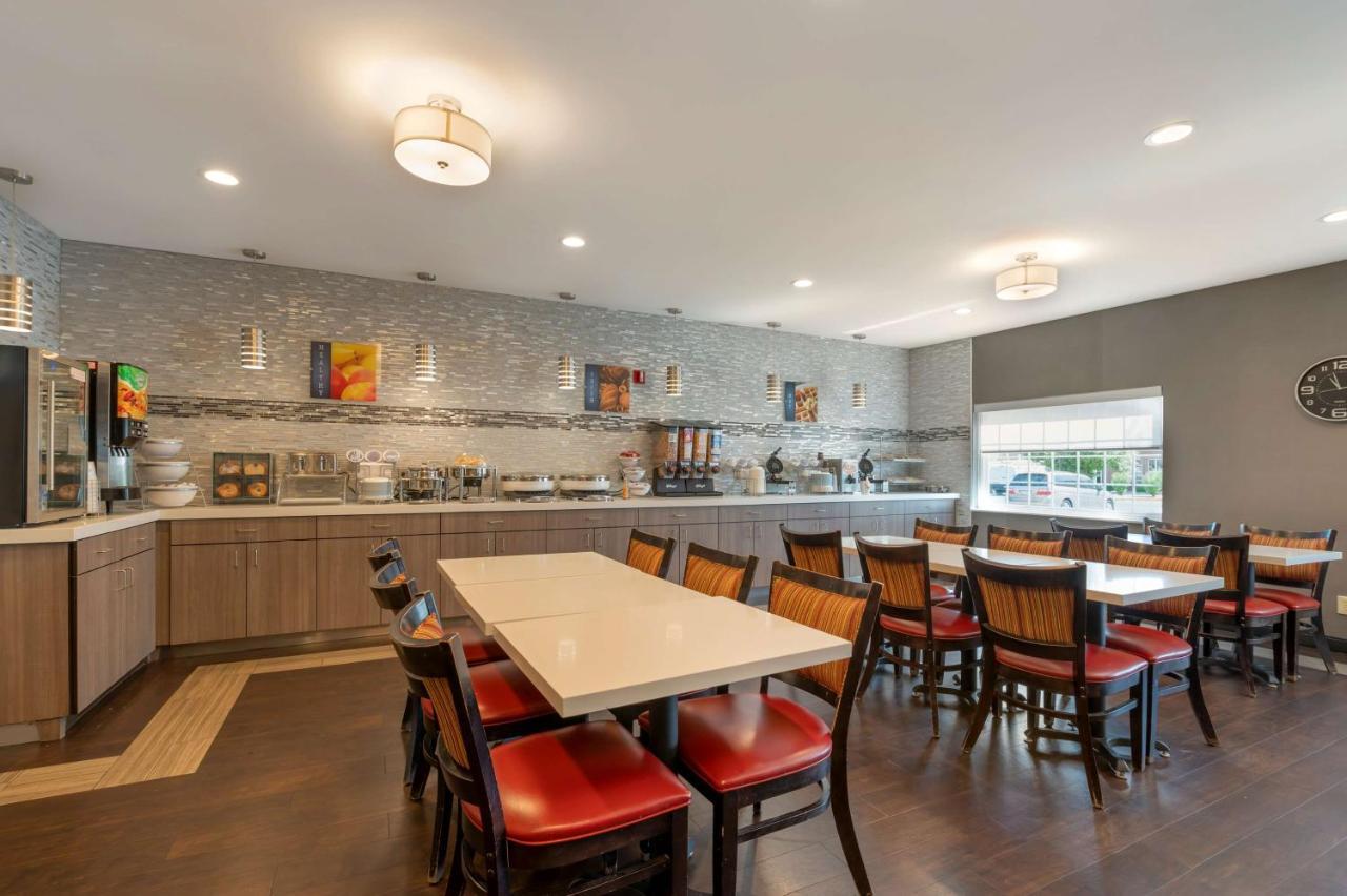 Best Western Hilliard Inn & Suites Exterior photo