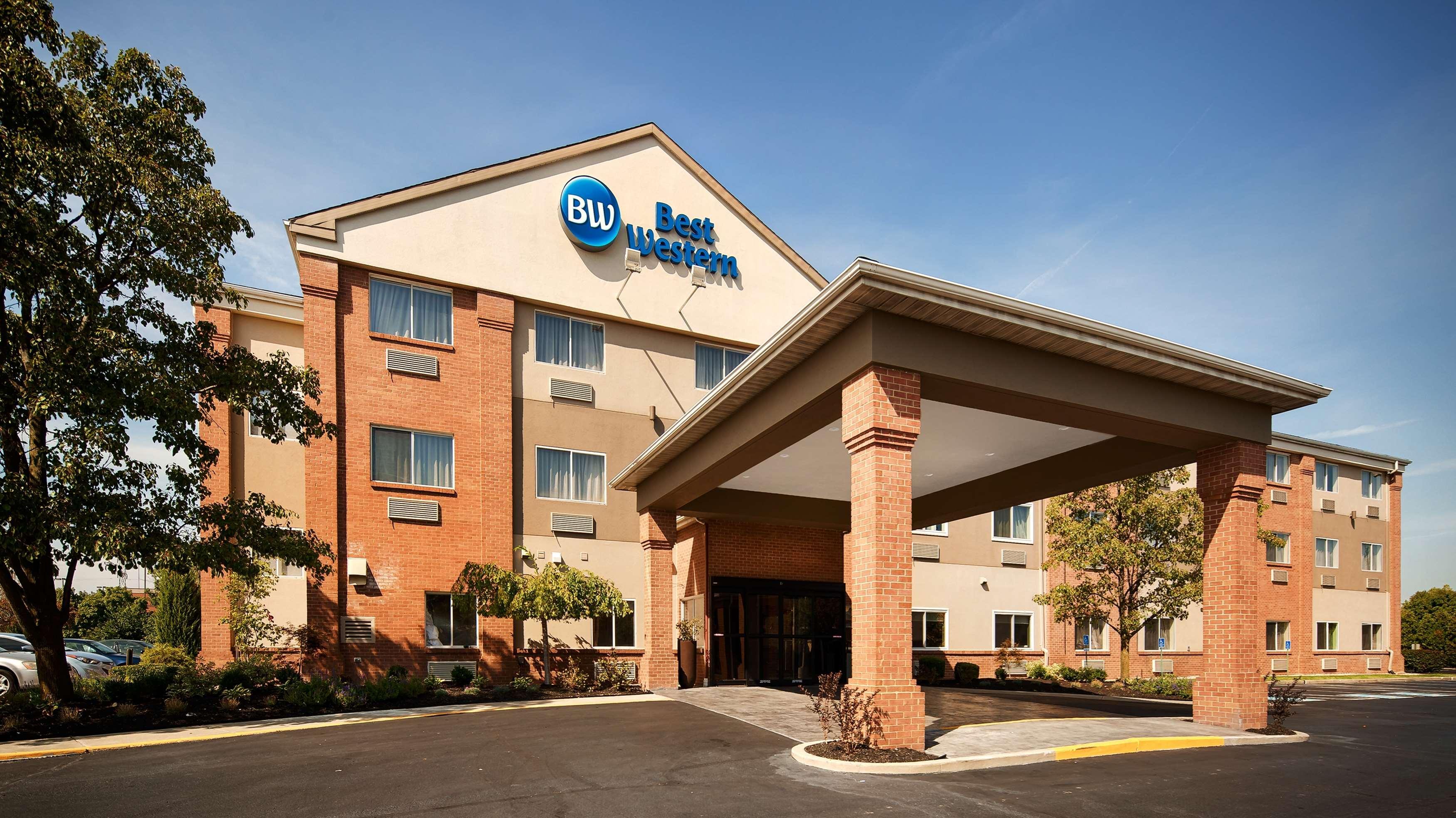Best Western Hilliard Inn & Suites Exterior photo