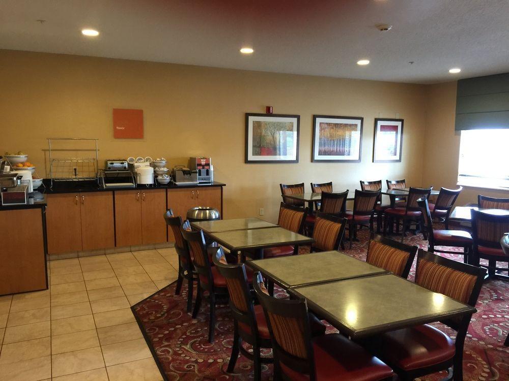 Best Western Hilliard Inn & Suites Exterior photo
